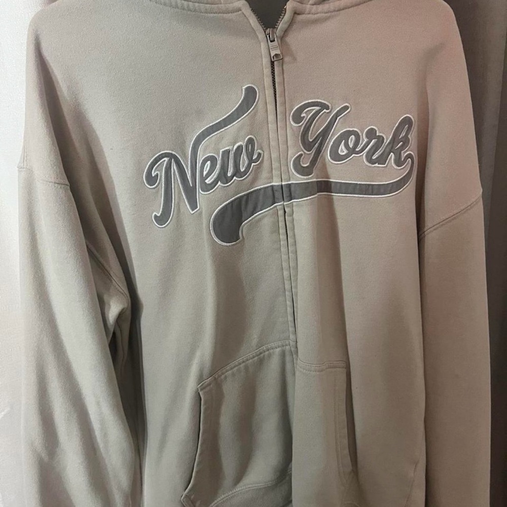 Garage oversized new york zip up
